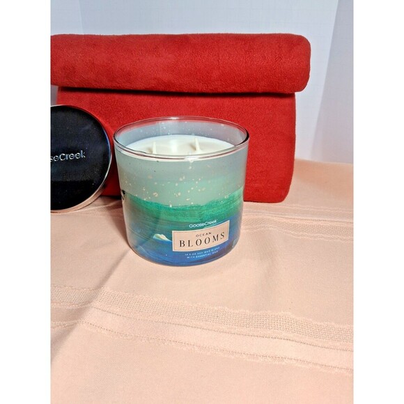 Goose Creek 3 Wick Candle,14.5 OZ Ocean Blooms - Picture 1 of 6